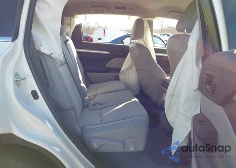 2015 Toyota Highlander Le Plus V6 from USA, damaged, VIN 5TDBKRFH3FS079917